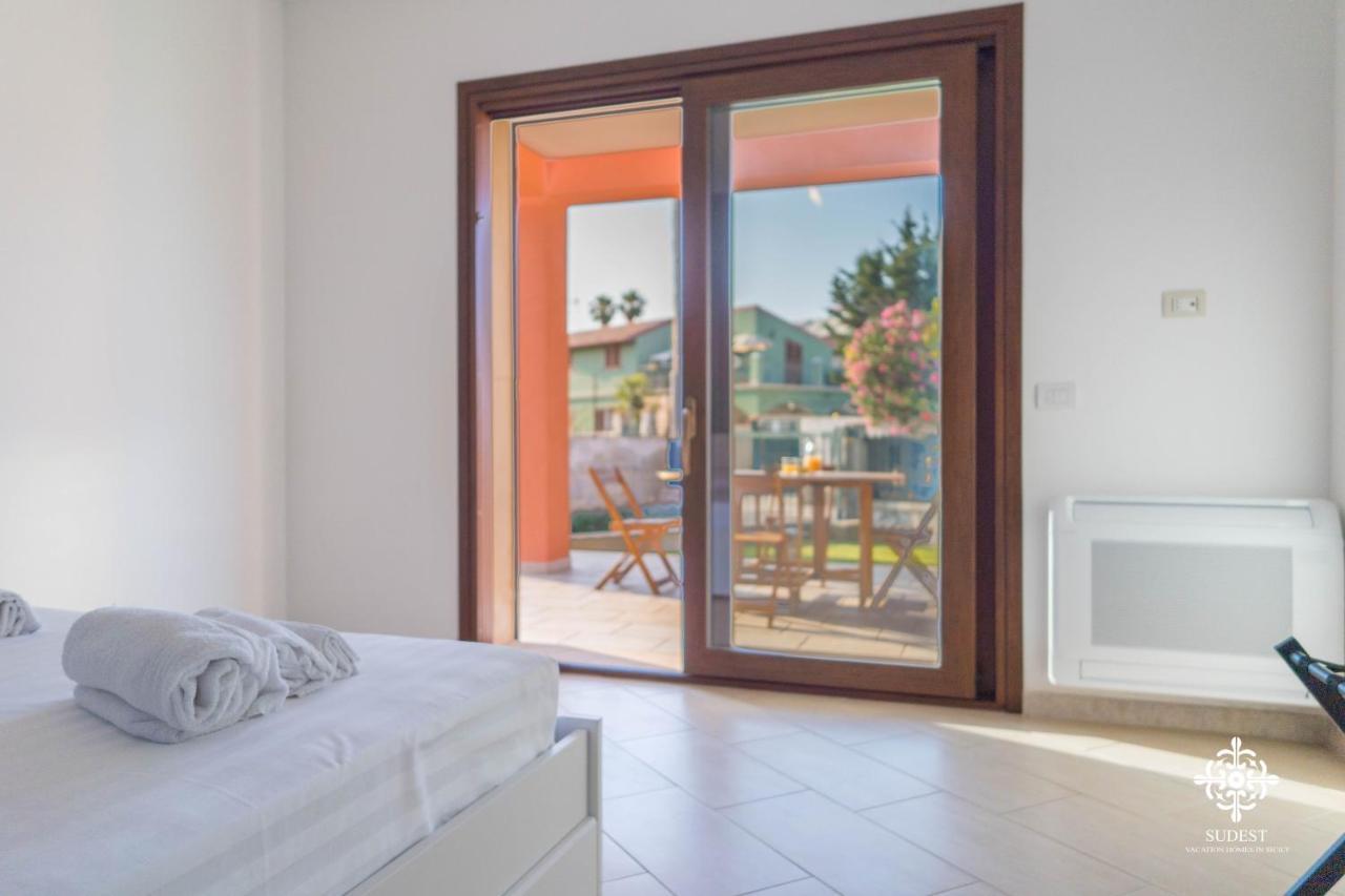 Villa Seaside - Beach Retreat With Jacuzzi Syracuse Exterior foto