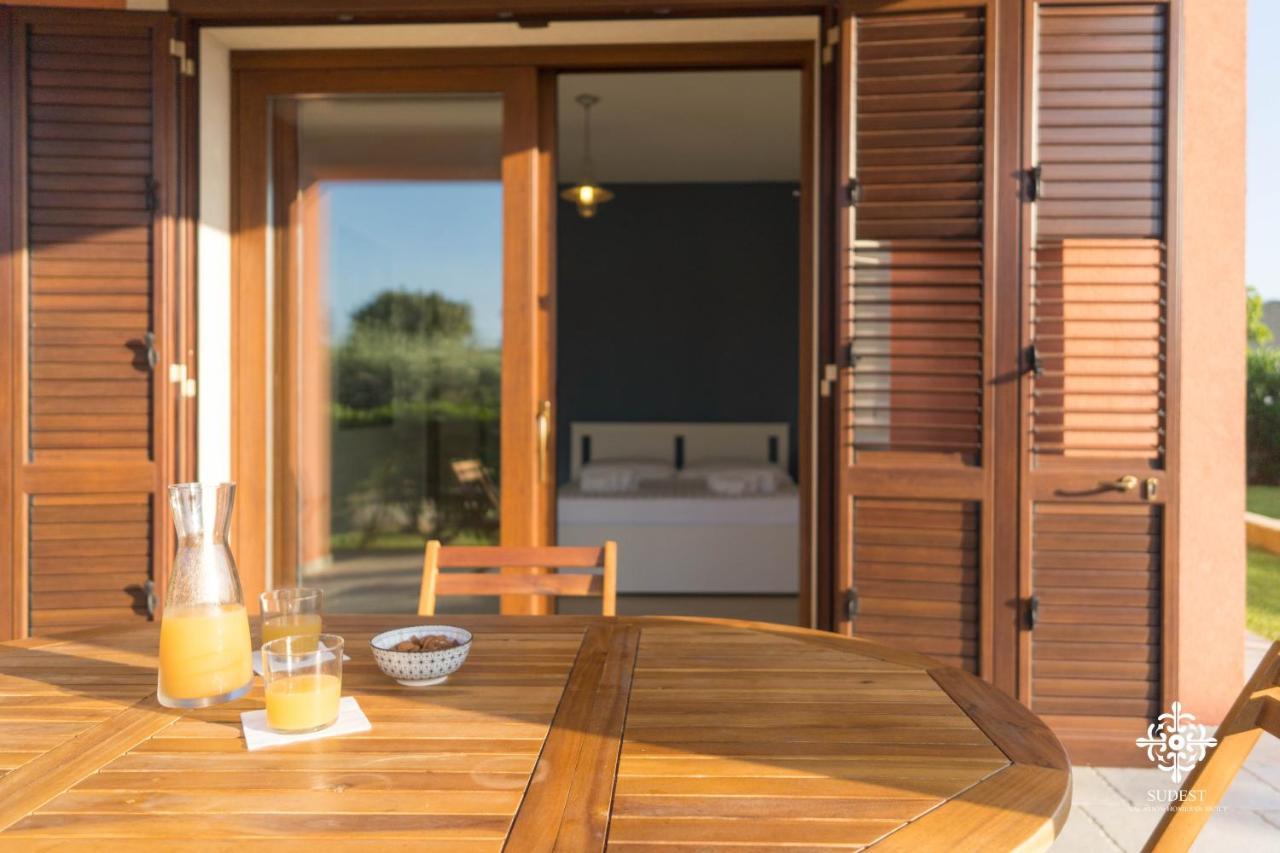 Villa Seaside - Beach Retreat With Jacuzzi Syracuse Exterior foto